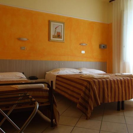 Hotel Midy Viareggio Eksteriør bilde