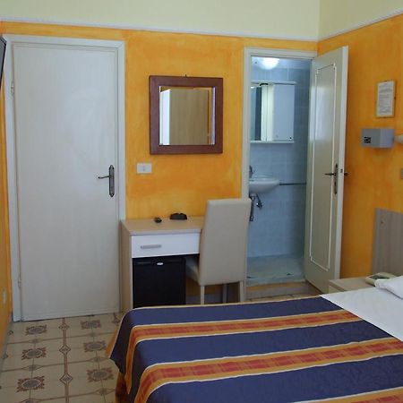 Hotel Midy Viareggio Eksteriør bilde