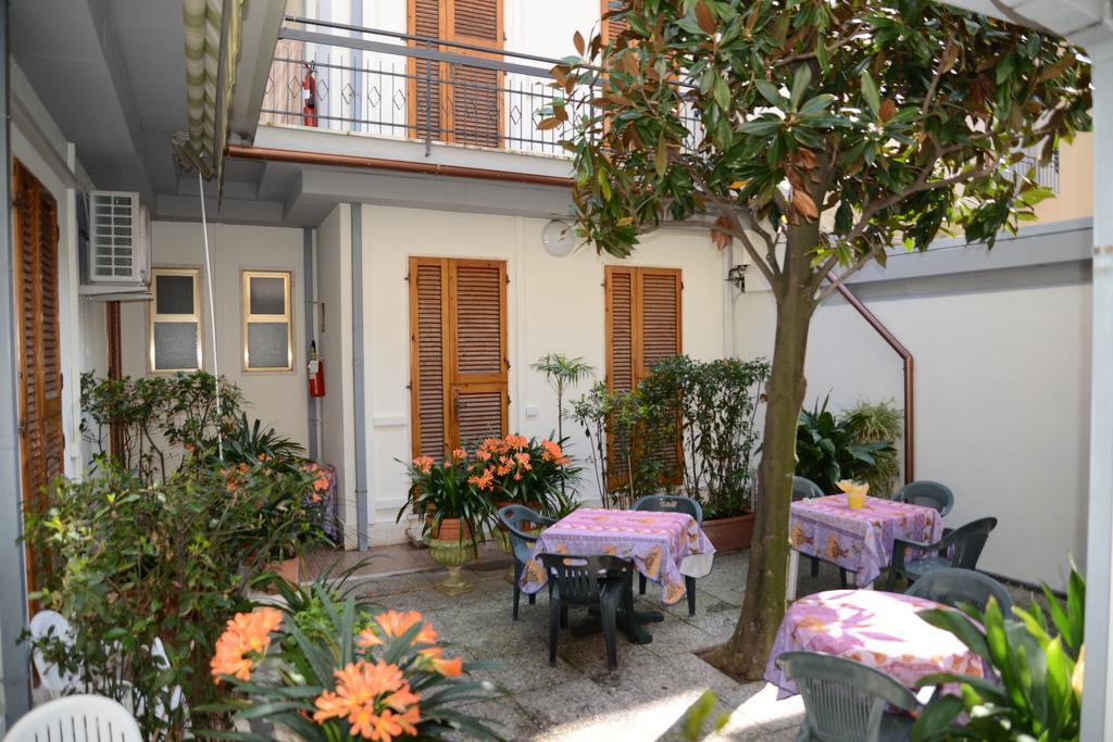 Hotel Midy Viareggio Eksteriør bilde