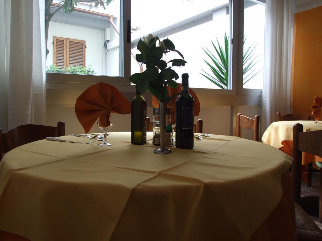 Hotel Midy Viareggio Eksteriør bilde