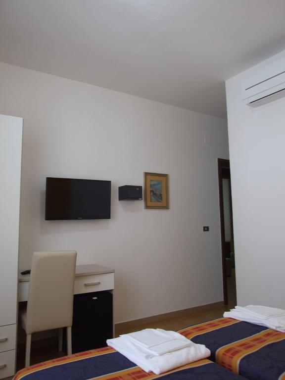 Hotel Midy Viareggio Eksteriør bilde