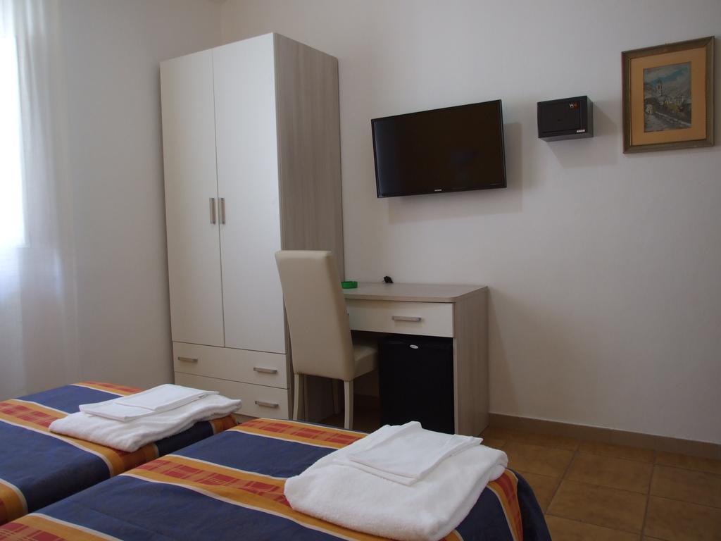Hotel Midy Viareggio Eksteriør bilde